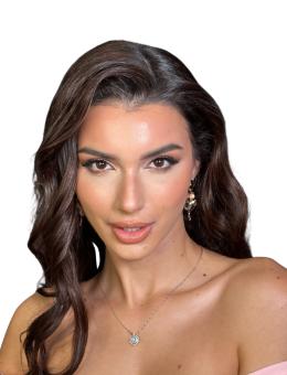 UNIVERSAL WOMAN CANADA